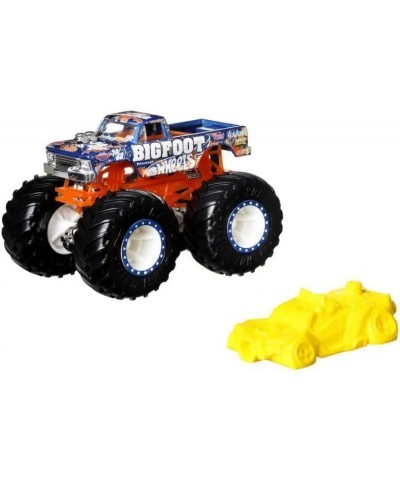 HW Monster Trucks Bigfoot Crash Legends 1:64 Scale $21.70 Kids' Play Trucks