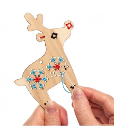 AX307 Reindeer Wooden Cross Stitch Kits - Pack of 5 Christmas Decorations for Kids to Make and Display Ideal Kids Arts and Cr...