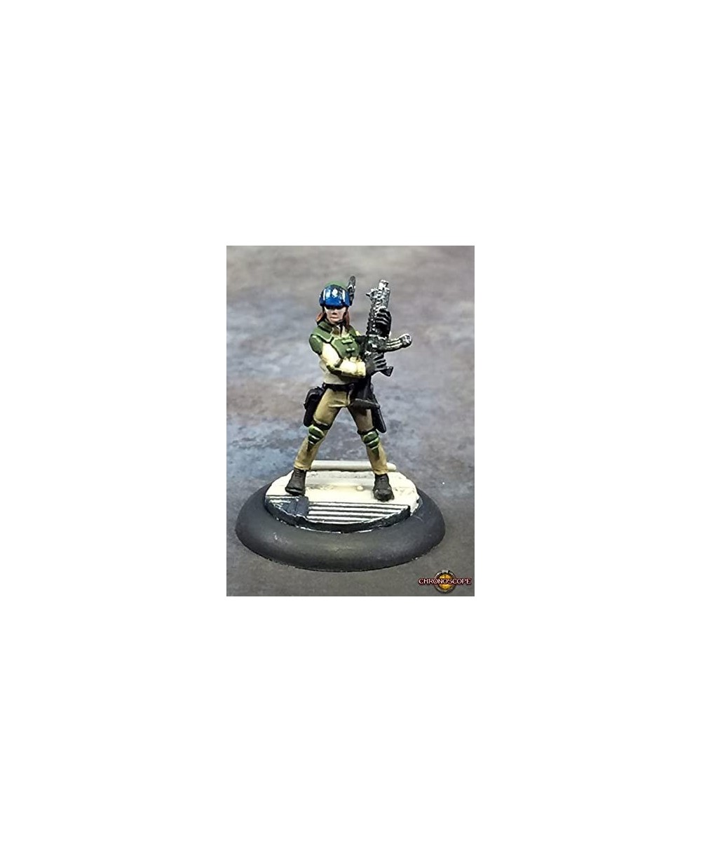 Miniatures REM50330 Chrono Tess McFadden Mercenary $17.94 Miniature Novelty Toys